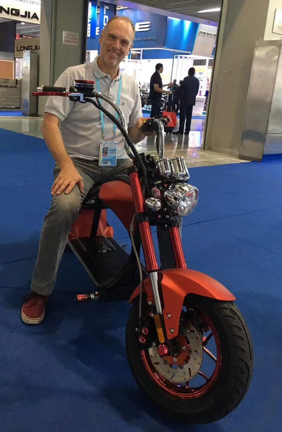 Tempo di carico elettrico del motorino 2000w 1500w 3-5h del Eec Citycoco 25